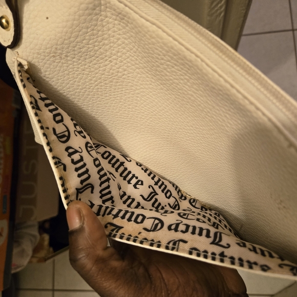 Juicy Couture Purse - Picture 7 of 8
